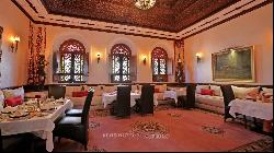 Villa Shiraz