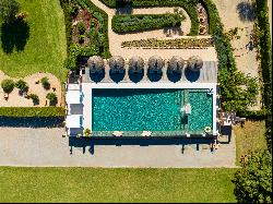 Stately farmhouse with infinity pool and garden in Santa Maria del Camí