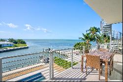 2010 Sombrero Beach Road, Marathon FL 33050