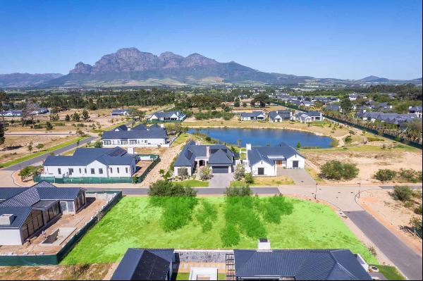 Build your dream home on South Africaâs leading residential Estate