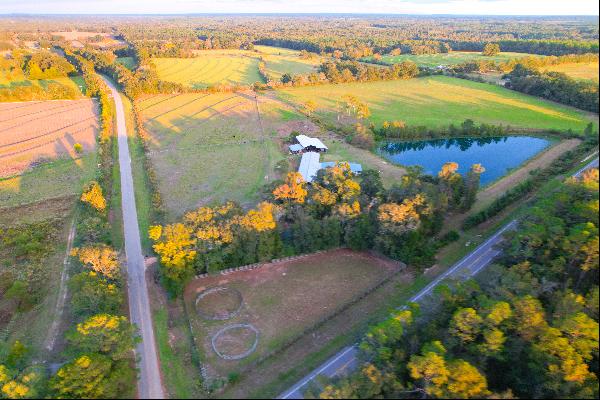 34-Acre Equestrian Estate With Office, Barn And Guest Cottage