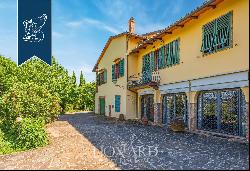 Wonderful estate for sale in the heart of Tuscany