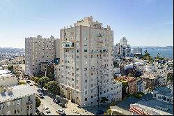 Rare Russian Hill High Floor View Co-Op