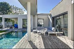 AGDE - 230 m² architect-designed villa with swimming pool