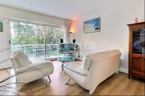 BIARRITZ - A 4-ROOM APARTMENT WITH TERRACES