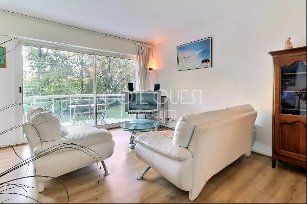 BIARRITZ – A 4-ROOM APARTMENT WITH TERRACES