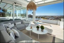 Luxury villa with panoramic sea views in the heart of Nueva Anda, Marbella 29660