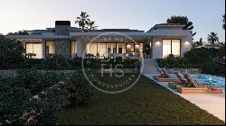 Exquisite Villa for Sale in Javea: Pristine Oasis Awaits, Jávea 03739