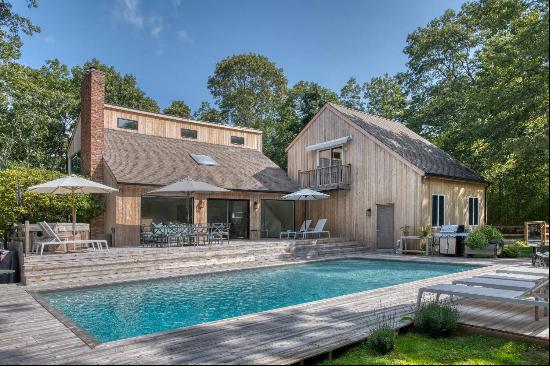 Chic & Fun, Very Close to East Hampton Village