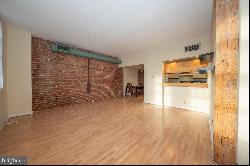 301 Race Street Unit 501, Philadelphia PA 19106