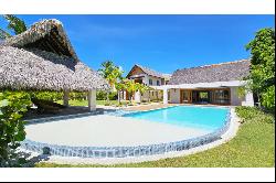 Cap Cana - Tropical 4 BR Villa with Golf Views