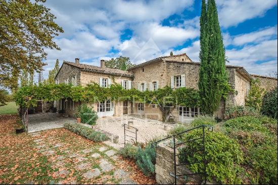 Authentic 18th century Mas in Menerbes - Luberon in Provence