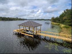 BOATHOUSE ON PRIVATE FISHING LAKE FOR SALE | EAST TX REAL ESTATE