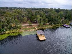 BOATHOUSE ON PRIVATE FISHING LAKE FOR SALE | EAST TX REAL ESTATE