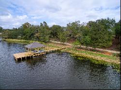 BOATHOUSE ON PRIVATE FISHING LAKE FOR SALE | EAST TX REAL ESTATE