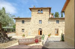 LUXURY RESTORED HAMLET FOR SALE IN CHIANTI, TUSCANY