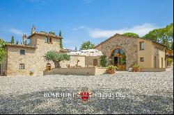 LUXURY RESTORED HAMLET FOR SALE IN CHIANTI, TUSCANY