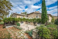 Authentic 18th century Mas in Menerbes - Luberon in Provence