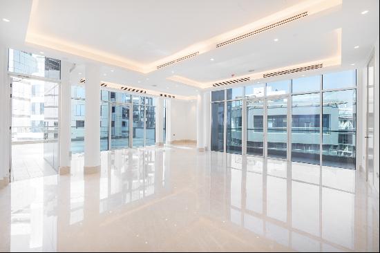 Luxury penthouse apartment on Palm Jumeirah