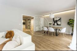 Apartment for sale in Barcelona, Barcelona, Galvany, Barcelona 08021