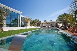 Modern villa with privacy and partial sea views in Nova Santa Ponsa, Mallorca