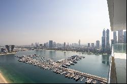 Luxury apartment in Dubai Harbour