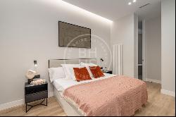 Apartment for sale in Madrid, Madrid, Sol, Madrid 28028