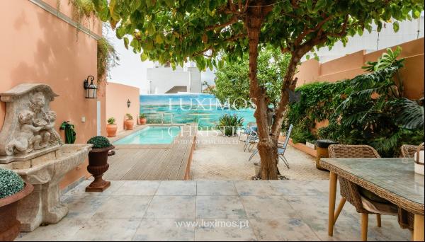 4 bedroom manor house with pool, for sale in Olhão, Algarve