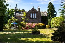 Kirkden House, Letham, By Forfar, Angus, DD8 2QF