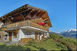 Rare object: a family chalet at the foot of the gondola lift