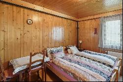 Rare object: a family chalet at the foot of the gondola lift