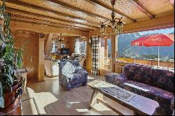 Rare object: a family chalet at the foot of the gondola lift