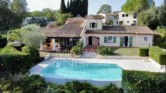 Saint-Paul-de-Vence - Charming provencal style property