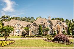 Exquisite Home in The Manor