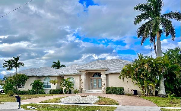 422 Richards COURT, Marco Island FL 34145