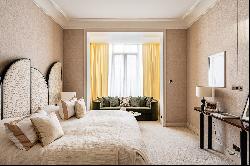 Prestigious apartment for sale golden triangle Paris 8