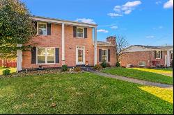 142 Oak Hill Dr, South Strabane PA 15301