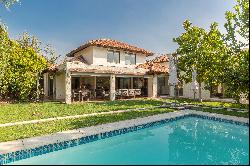 Chilean-style house in the Chamisero area.