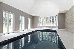 Torland Drive, Oxshott, Surrey, KT22 0SA