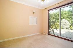 Parkside Place, East Horsley, Leatherhead, Surrey, KT24 5BZ