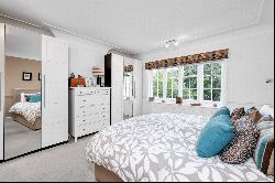 Ember Lane, Esher, Surrey, KT10 8DZ