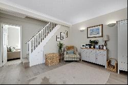 Weston Park, Thames Ditton, Surrey, KT7 0HL