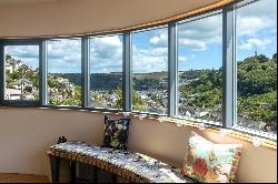 Lower Fairview Road, Dartmouth, Devon, TQ6 9EE