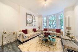 Fitzjohns Avenue, Hampstead, London, NW3 6PG