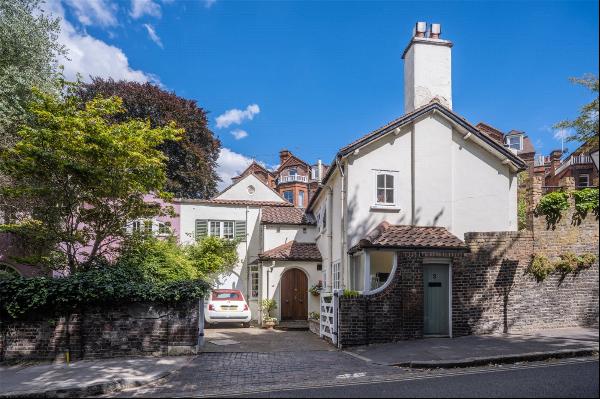 Frognal Rise, Hampstead, London, NW3 6RD