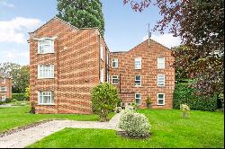 Molyns House, Phyllis Court Drive, Henley-on-Thames, Oxfordshire, RG9 2HU