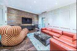 Elystan Place, Chelsea, London, SW3 3JY