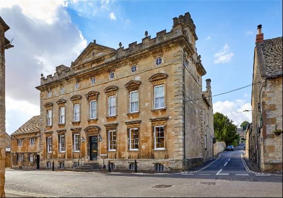 Witney Street, Burford, Oxfordshire, OX18 4SN