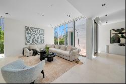 West 48th Street, Miami Beach, Florida, 33140