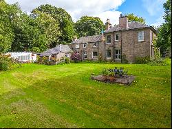 The Old Manse, Bogside Road, Coupar Angus, Blairgowrie, PH13 9EE